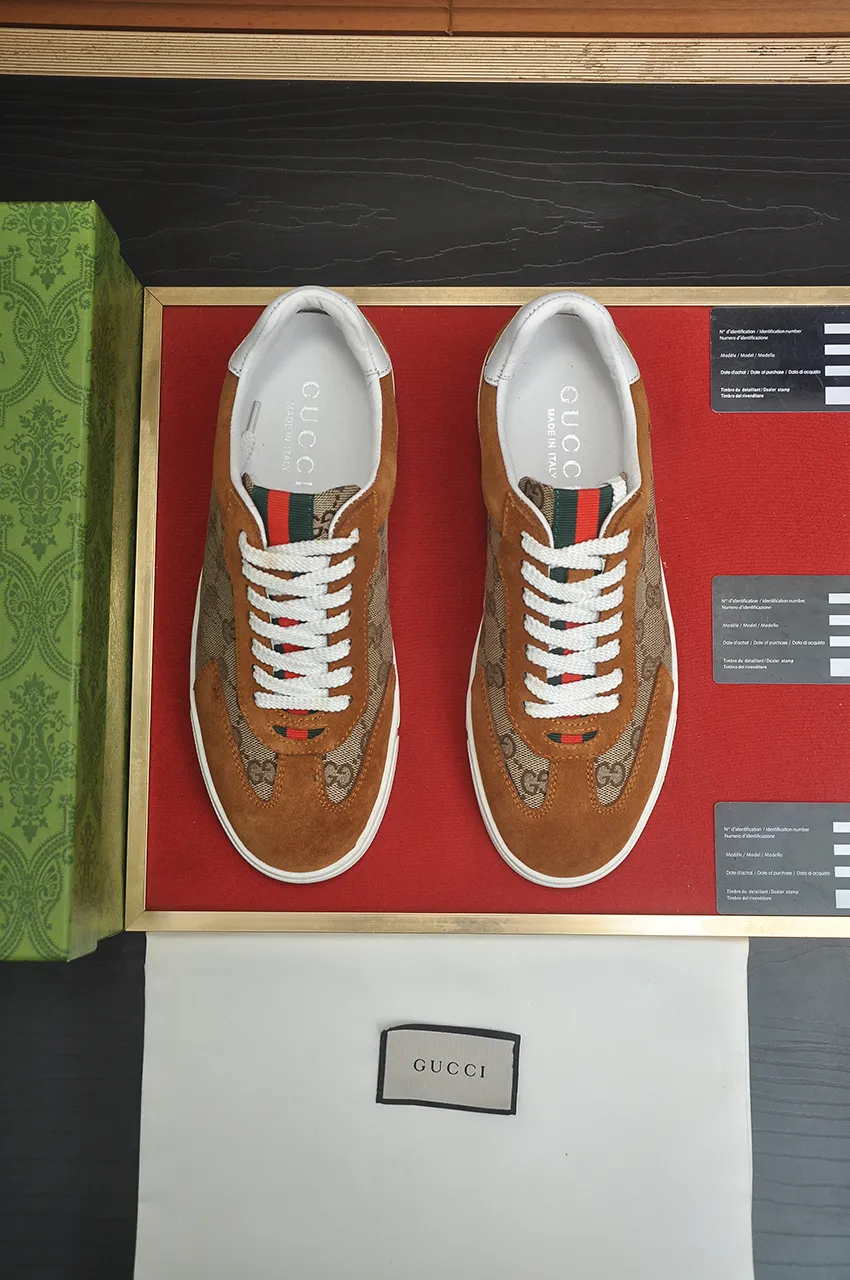 Men's shoes 💰400💶 [GUCCI Gucci] official website 1:1 men's sports shoes are now on the market, using original Gucci fabric + gluten lining, plus the official website original 1:1 comfortable outsole. Fashionable and versatile, super comfortable and breathable. 5 colors available, standard shoe size 38/45 (custom-made sizes 45 are non-refundable)